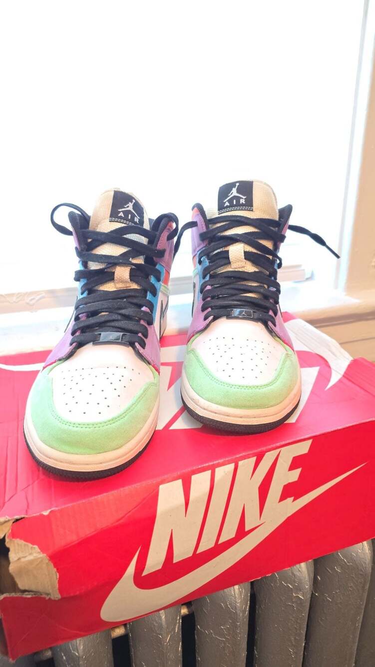 Air Jordan 1 Mid SE Multicolor CW1140-100 - Picture 2 of 8